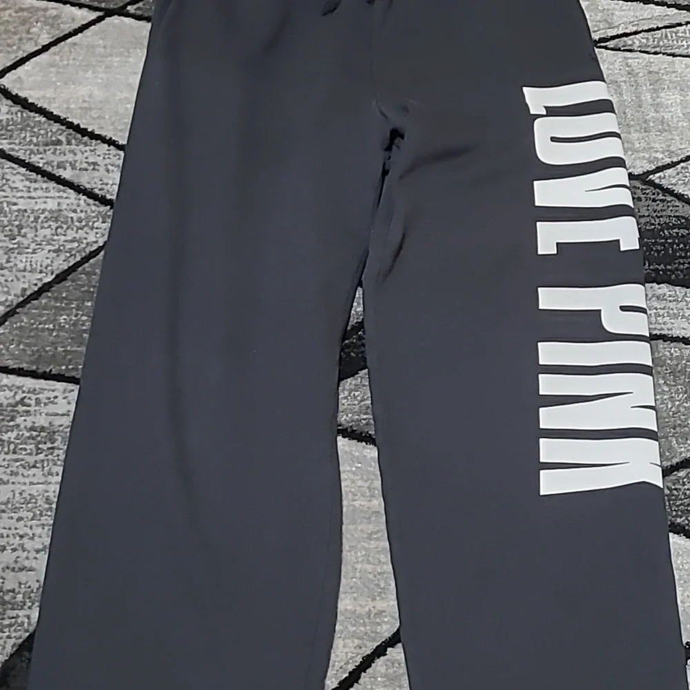 VS PINK 2013 EXTRA OVERSIZED FIT BOYFRIEND LOGO SWEATPANTS JOGGERS